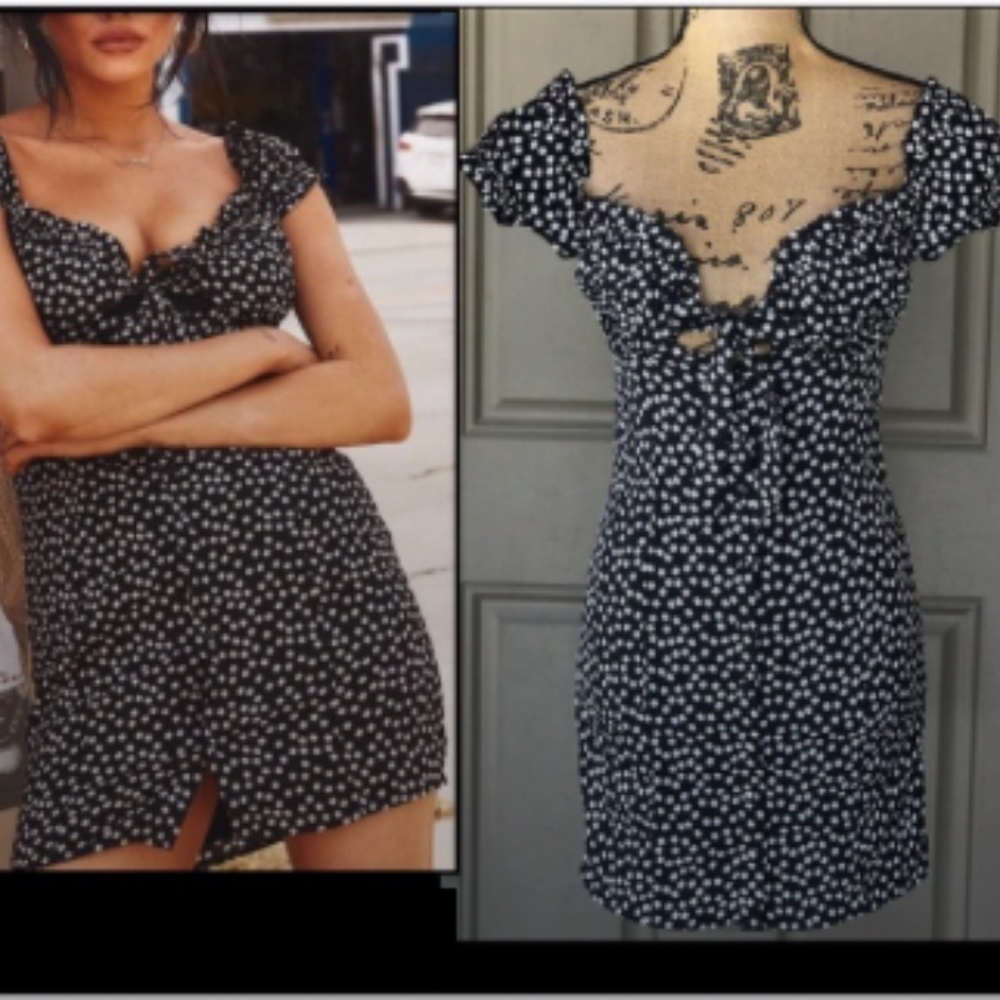 PRINCESS POLLY MARION Floral Front Tie Off Shoulders Mini Dress Size 6